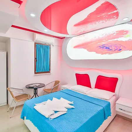 Otel Ayisigi